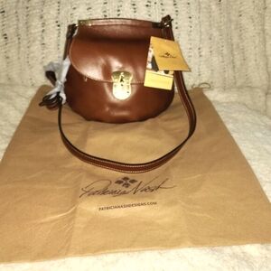 Patricia Nash Veneto Crossbody Handbag Italian Leather Deep Tan Gold Accents NWT